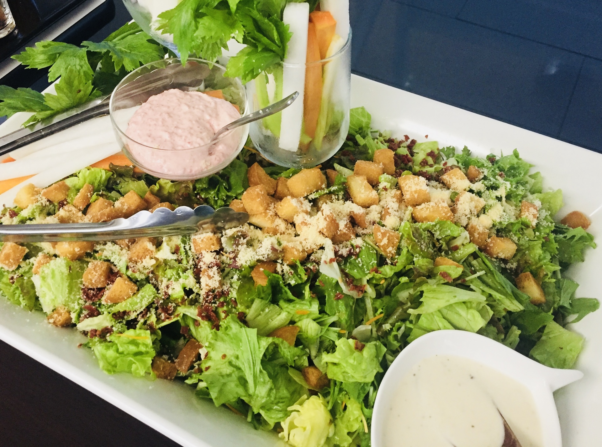 ◆施設特別イベント食　シーザーサラダ