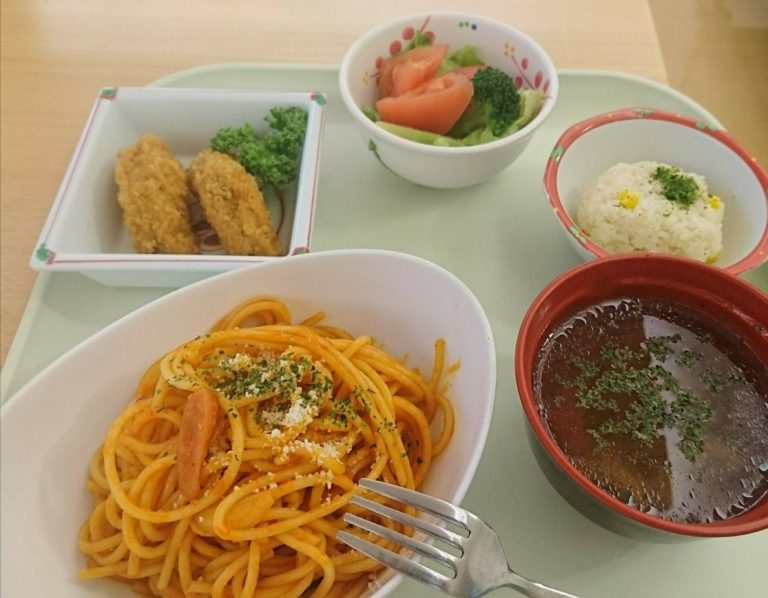 整形外科病院　昼食