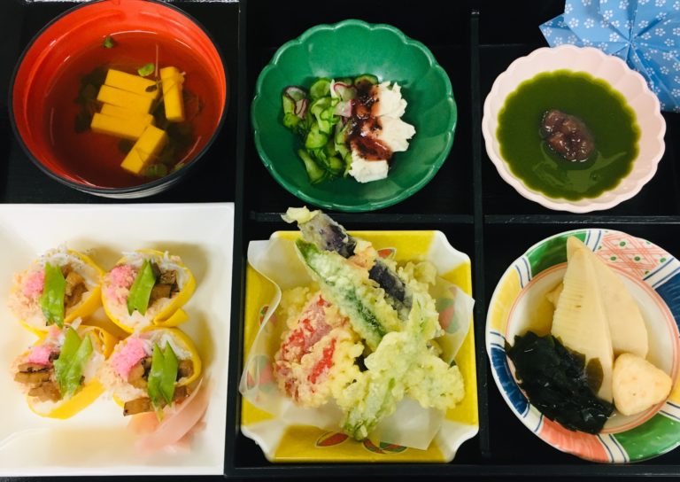 高齢者向け施設イベント　誕生会