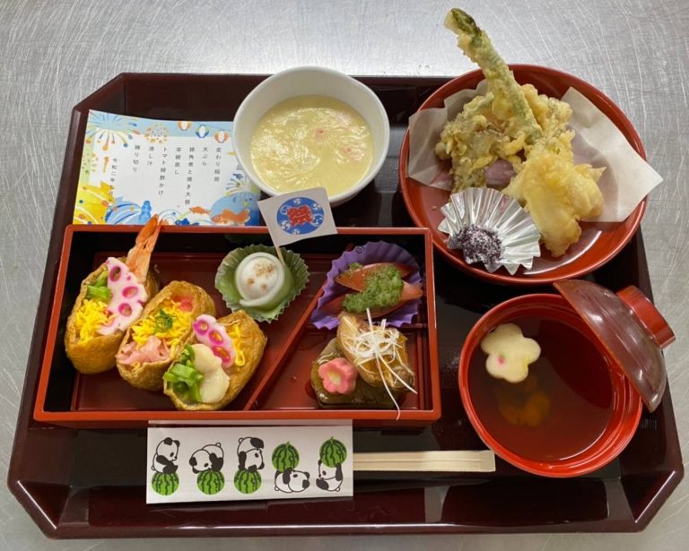 老人保健施設　夏祭り御膳