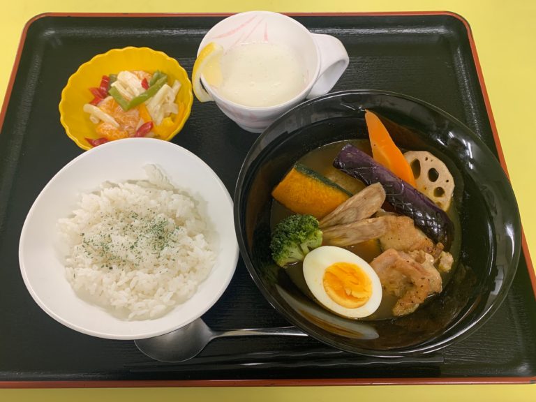 高齢者向け施設　スープカレー