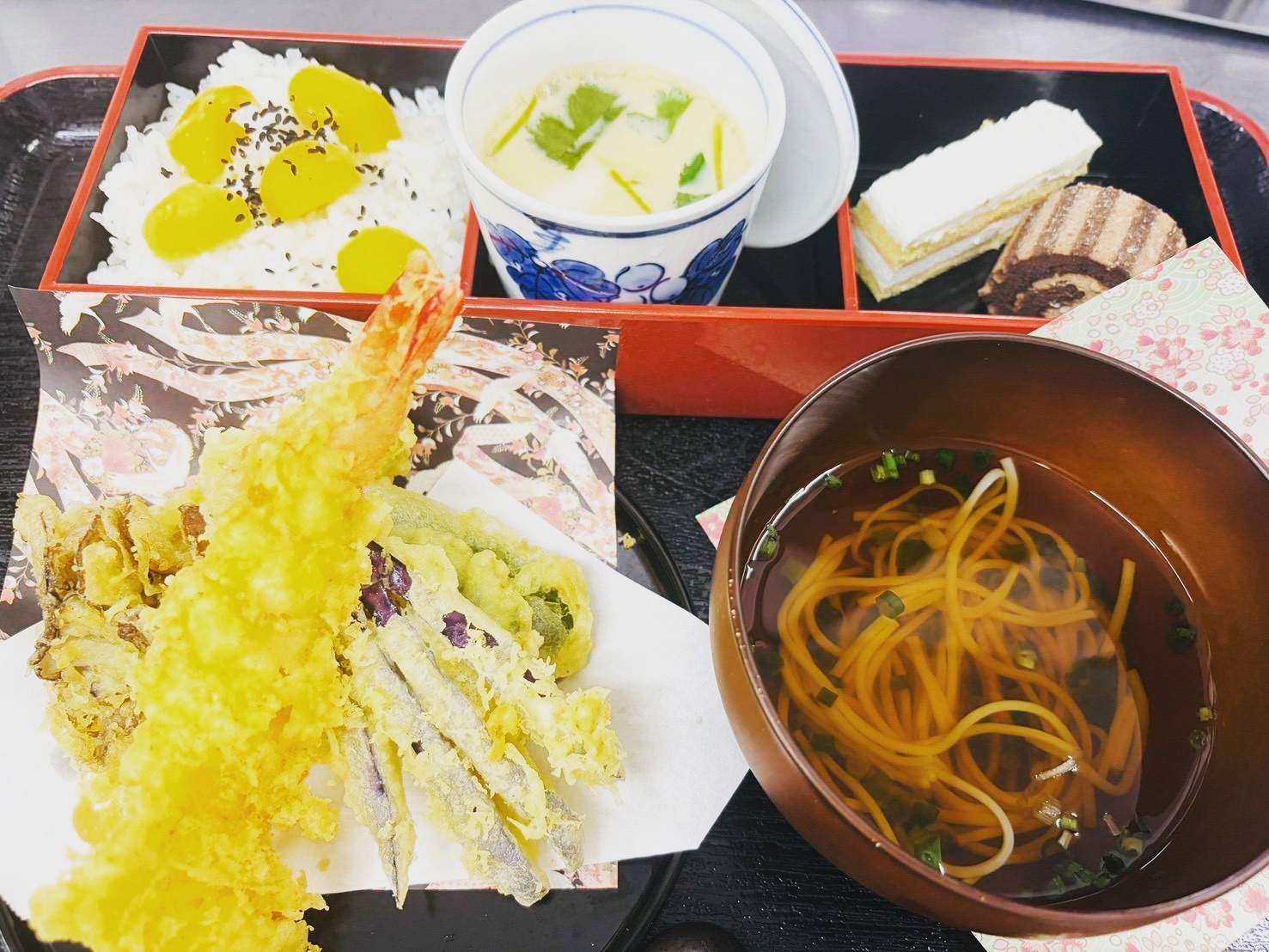 ◆高齢者施設イベント食　敬老の日のお祝いごはん